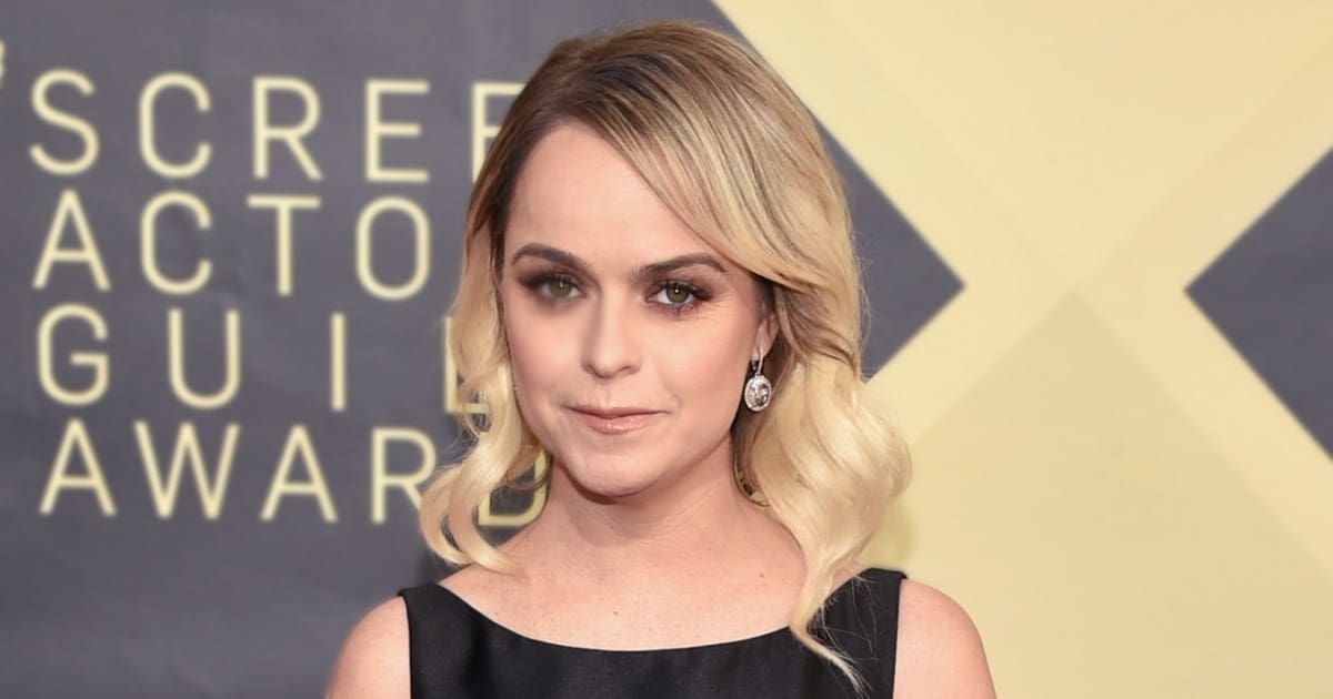 Orange Is The New Black Star Taryn Manning Says Not One Cast Member Cares About Me This Show Hurt Me So Bad Lovebscott Com