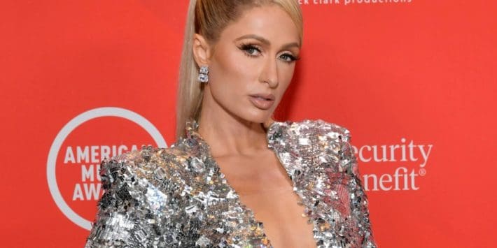 Paris Hilton Archives - LOVEBSCOTT