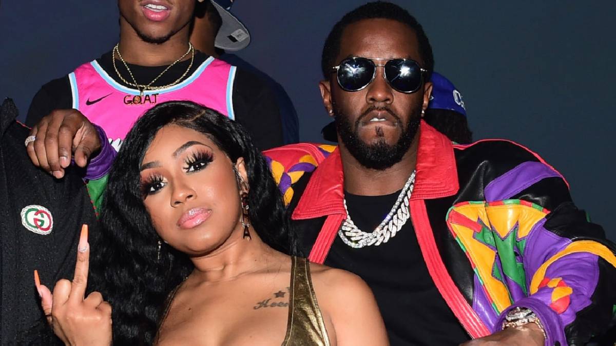 Diddy and Yung Miami Spend Thanksgiving Serving Meals to the Homeless in Miami [Photo]