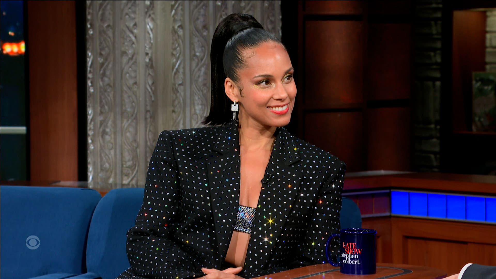 Alicia Keys Brought Big Christmas Energy To ‘The Late Show’ With Gorgeous Covers Of Holiday Classics [Video]