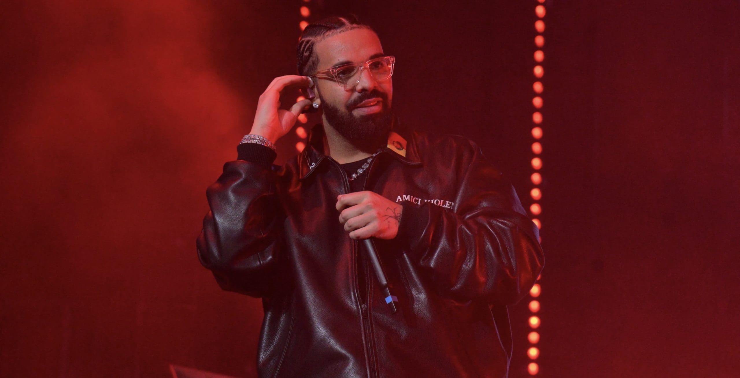 Drake Says He’s Going on Tour in 2023 [Video]