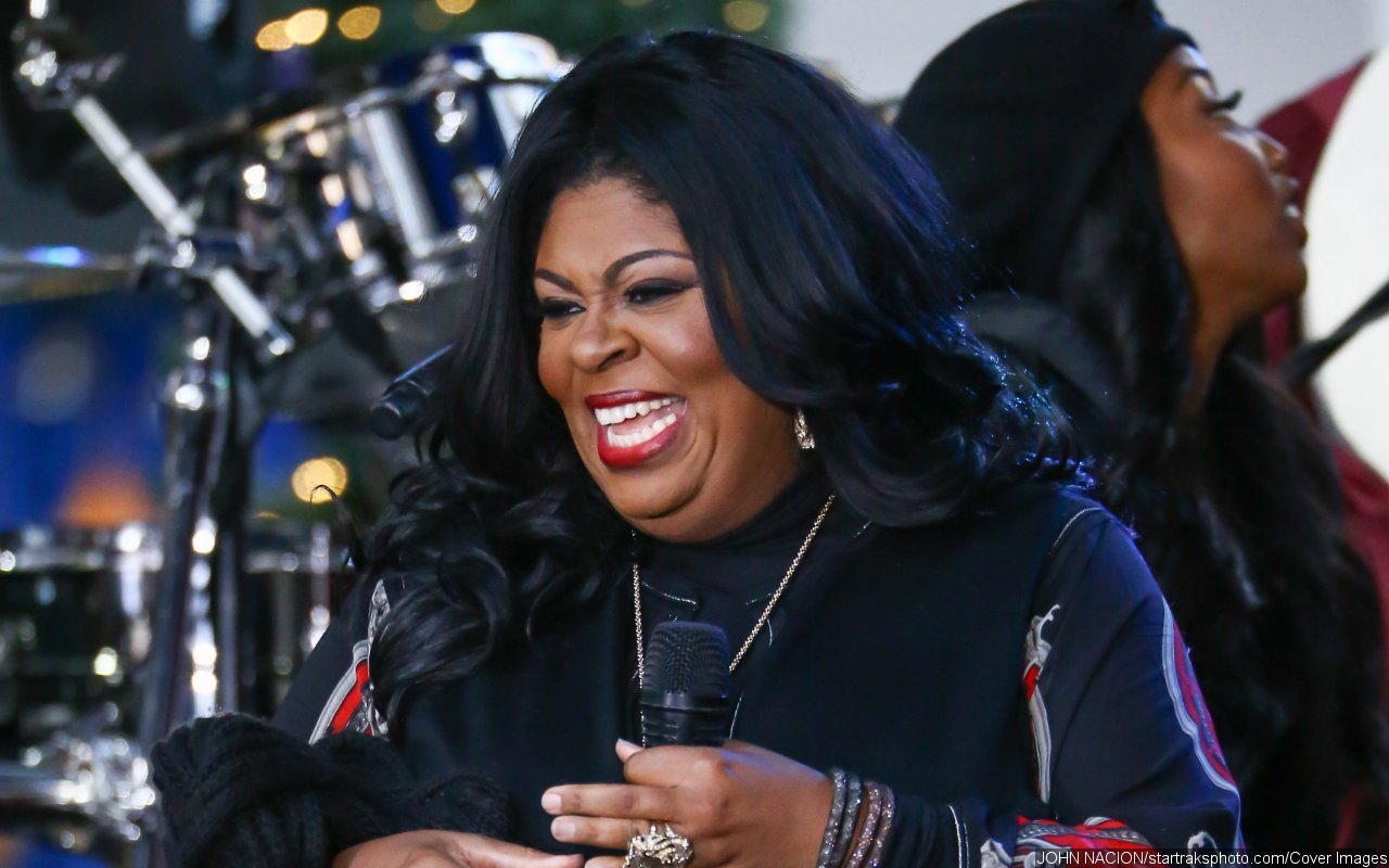 Kim Burrell Assures Fans ‘All Is Well’ After Tyrese Gibson Reveals Her Pneumonia Diagnosis [Photos]