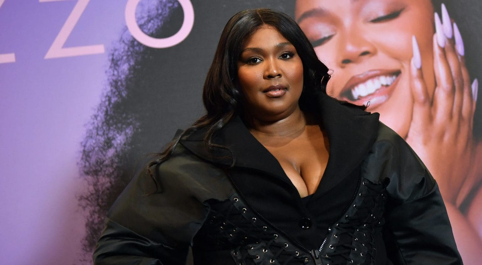 Lizzo Apologizes to Fans After Canceling Montreal Concert Over Illness