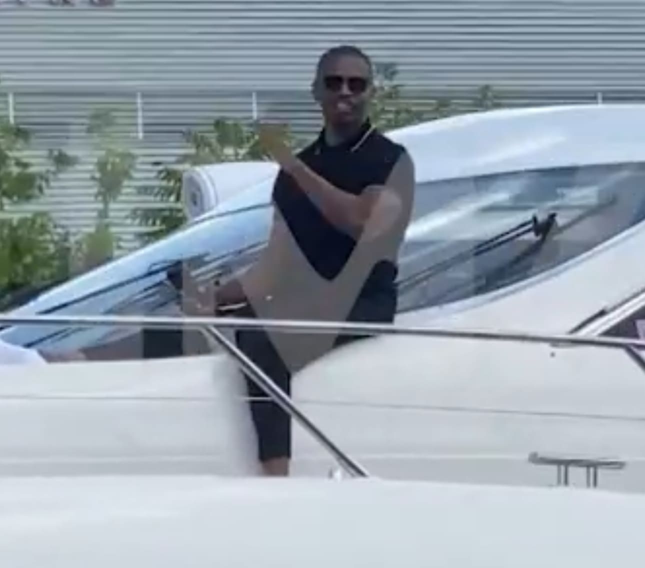 Jamie Foxx Waves to Fans from a Mega-Boat in First Public Sighting Since Hospitalization
