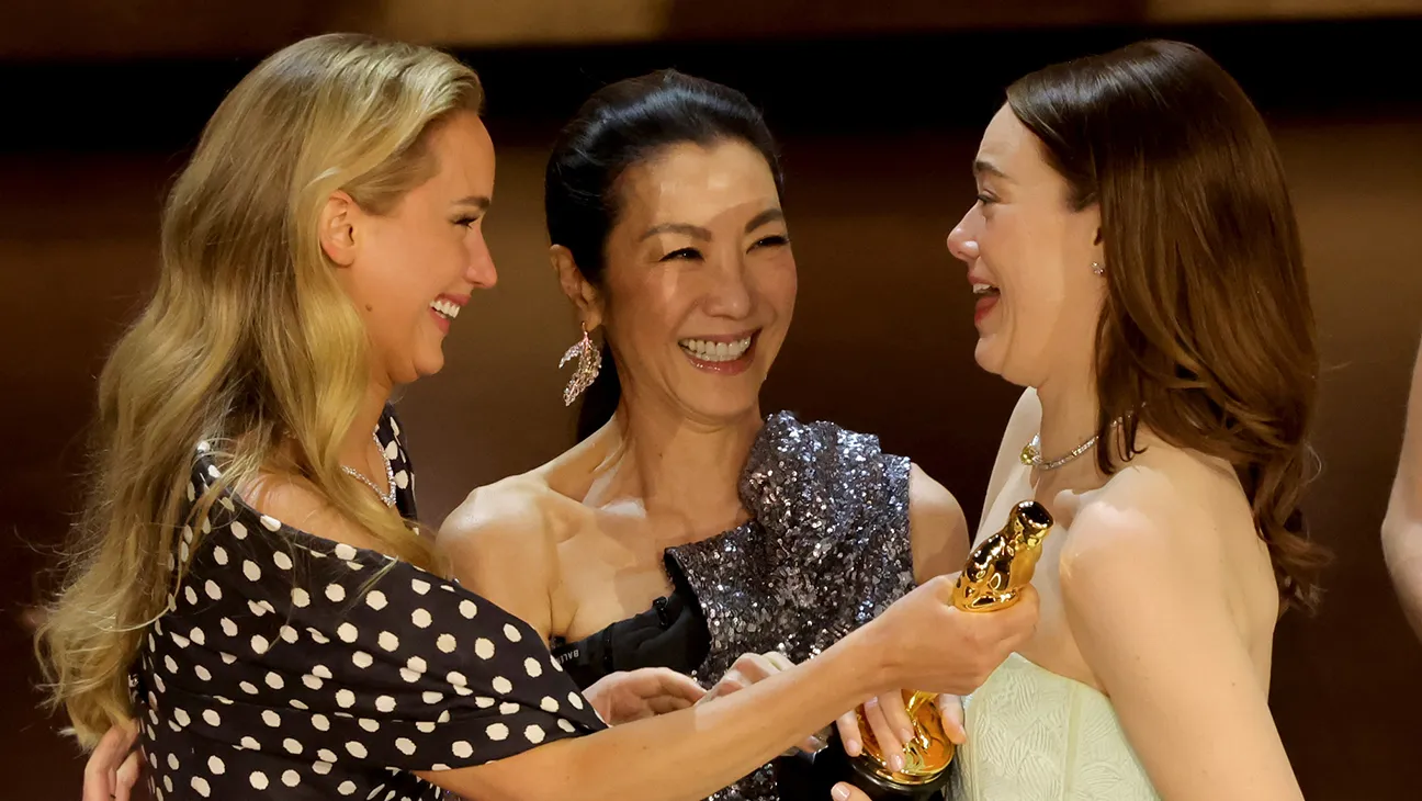 Michelle Yeoh Explains Awkward Moment During Emma Stone’s Oscars 2024 Best Actress Win [Photo]