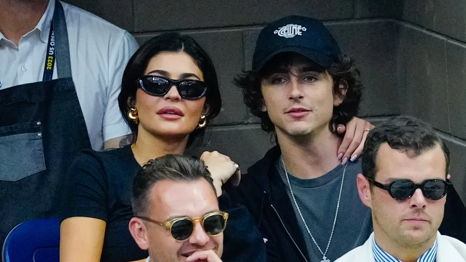 What Bump? Kylie Jenner ‘Not Pregnant’ With Timothee Chalamet’s Baby, Flaunts Tight Tummy to Squash Rumors