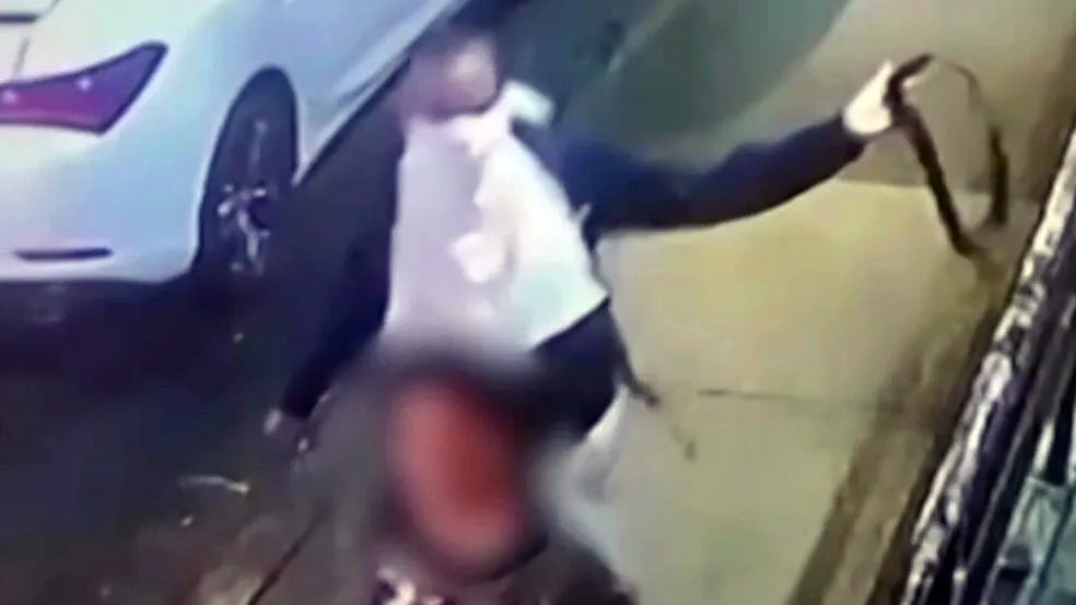 Say What Now? Man Follows Woman, Throws Belt Around Her Neck in Horrifying NYC Sexual Assault