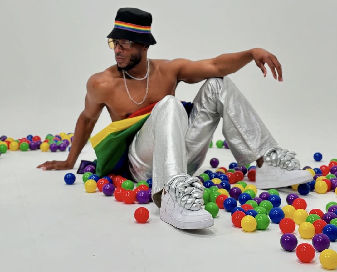 Marlon Wayans Slams ‘Hate Mongers’ After Pride Post: ‘If I Lost You … Good!’ [Photos]