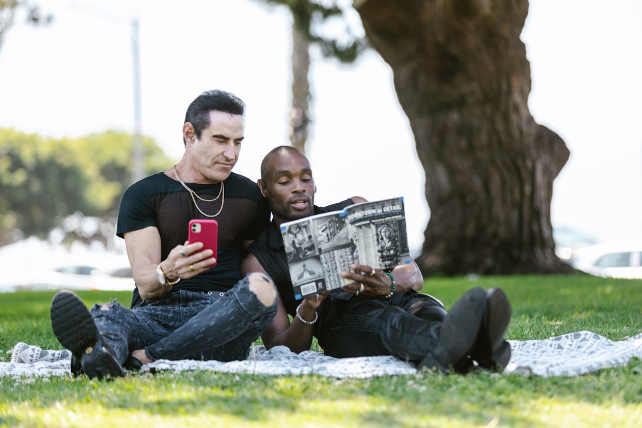 Couple on a date. Photo by RDNE Stock project: https://www.pexels.com/photo/a-couple-reading-a-book-8735901/