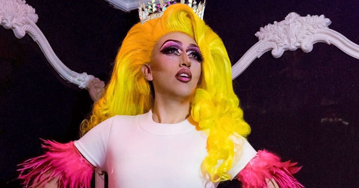 Drag performer