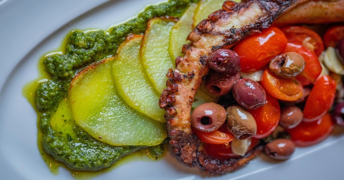 A plate of Greek food. 