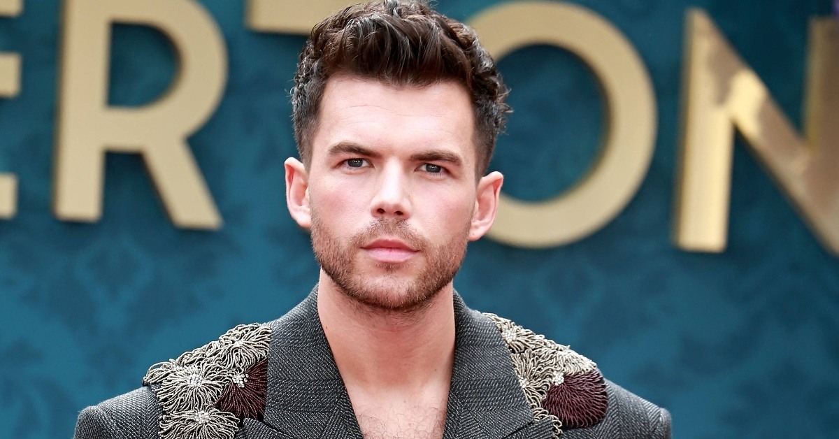 Luke Newton at premiere