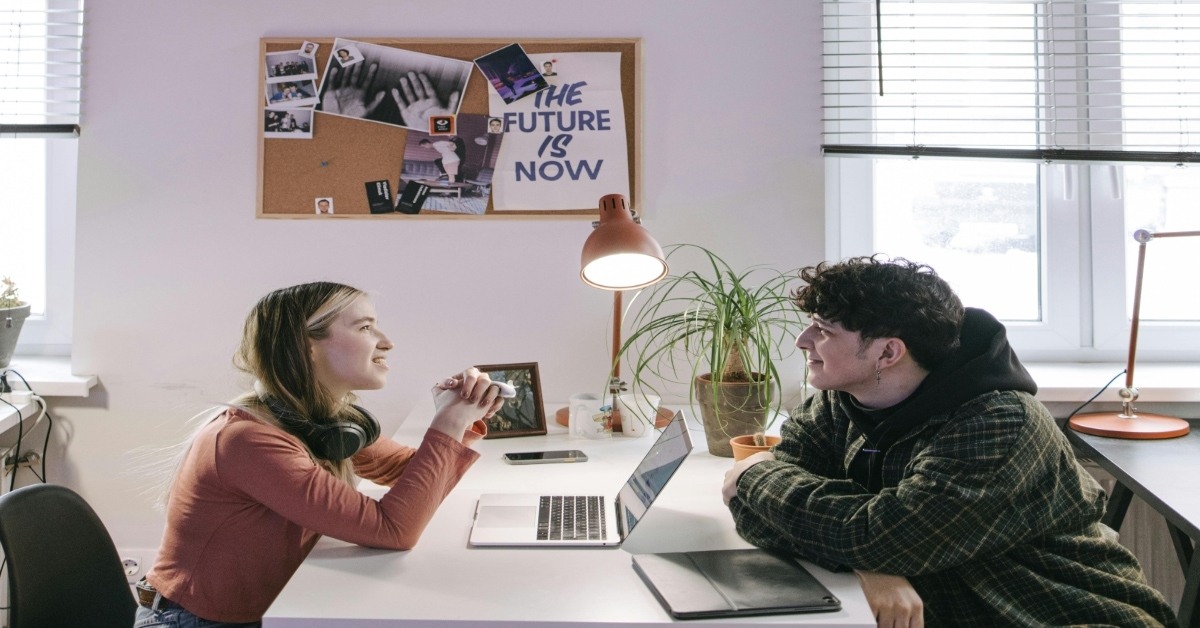 queer teens at youth center