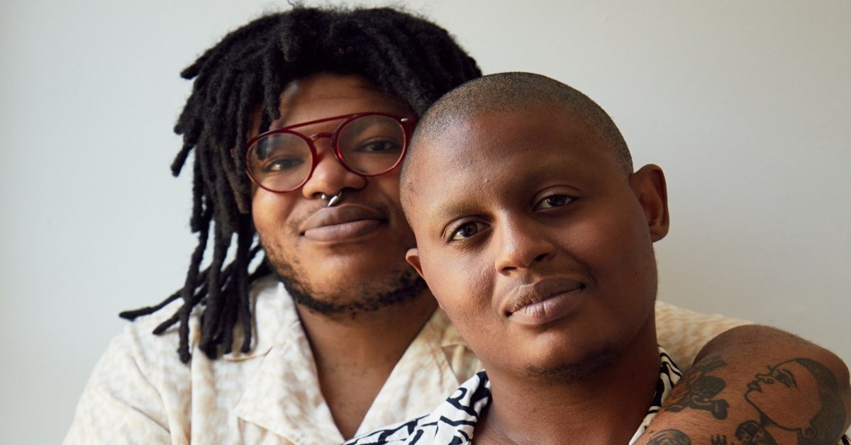 Survive Thanksgiving Around Unaccepting Family Members